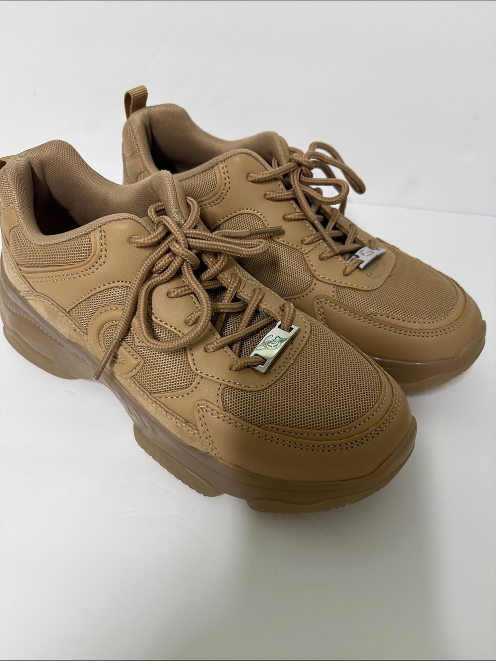 Women Casual Chunky Sneaker in Tan